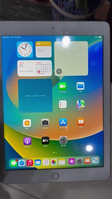 Apple iPad Gen 5 32GB Vỏ Cấn MVT. Mua bán Máy tính bảng tại Quận Hai Bà Trưng Hà Nội được đăng bởi Dũng hình 1