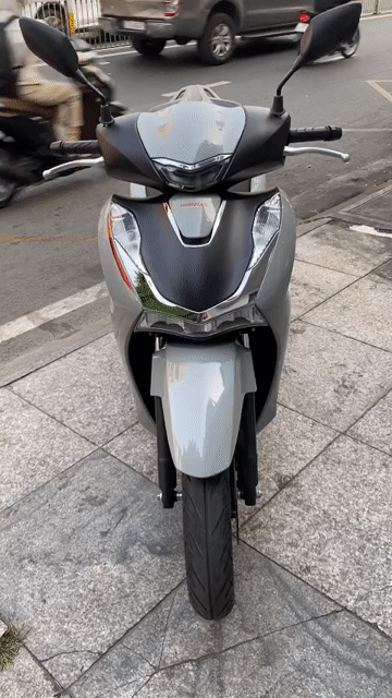Honda SH 125 ABS 2025 Xám Mới 99%. Mua bán Xe máy tại Quận Tân Phú Tp Hồ Chí Minh được đăng bởi Tuanduy hình 1