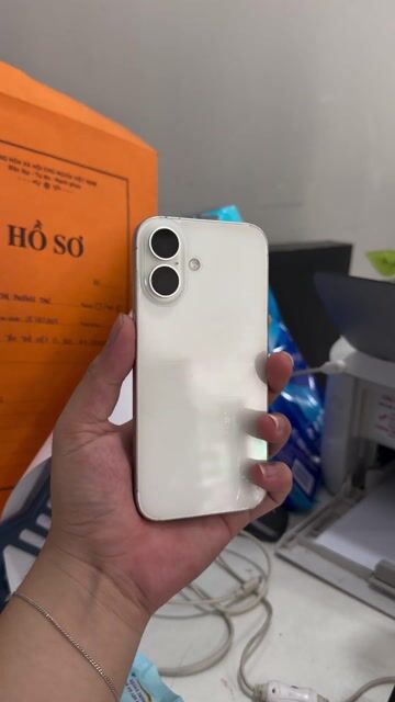 Apple iPhone 16 256GB Vn/A. Mua bán Điện thoại tại Quận Gò Vấp Tp Hồ Chí Minh được đăng bởi H20 hình 1