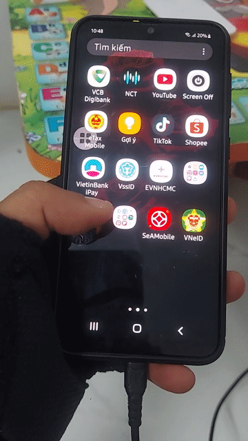 Samsung Galaxy A50 Xanh. Mua bán Điện thoại tại Huyện Bình Chánh Tp Hồ Chí Minh được đăng bởi vinh luong hình 1