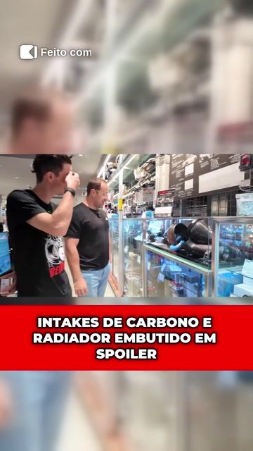 INTAKES DE CARBONO E RADIADOR EMBUTIDO EM SPOILER