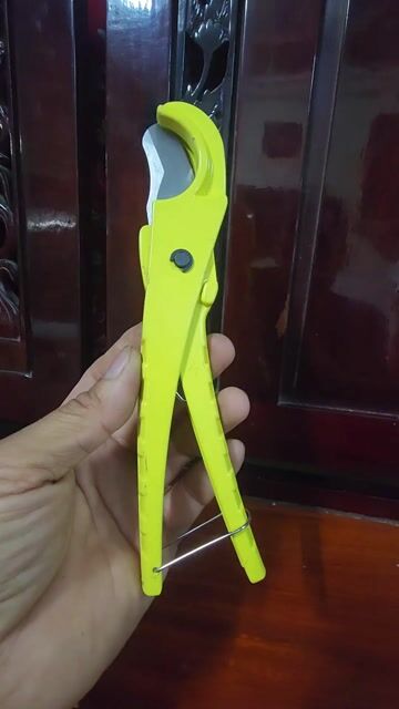 Kìm cắt ống Apollo Vàng Mới. Dịch vụ nhà cửa khác tại Quận 12 Tp Hồ Chí Minh được đăng bởi Đặng Kim Hồ hình 1