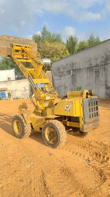 Máy xúc lật Yanmar Y20W 2 cầu lái trợ lực. Mua bán Phương tiện khác tại Huyện Định Quán Đồng Nai được đăng bởi Lộc Nguyển hình 1