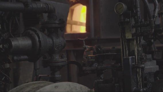 Le feu créateur : les artisans du verre