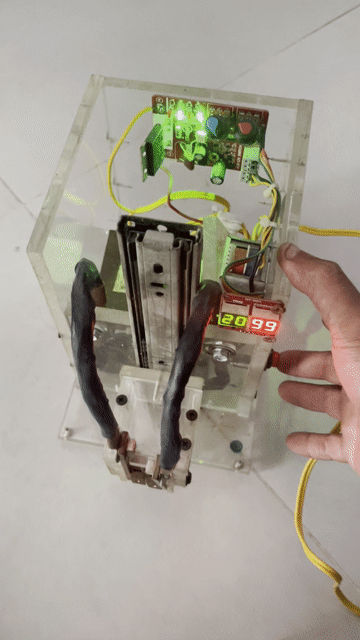 Máy hàn cell pin nhựa acrylic trong suốt. Mua bán Đồ chuyên dụng, Giống nuôi trồng tại Quận 7 Tp Hồ Chí Minh được đăng bởi Chi Nguyen hình 1
