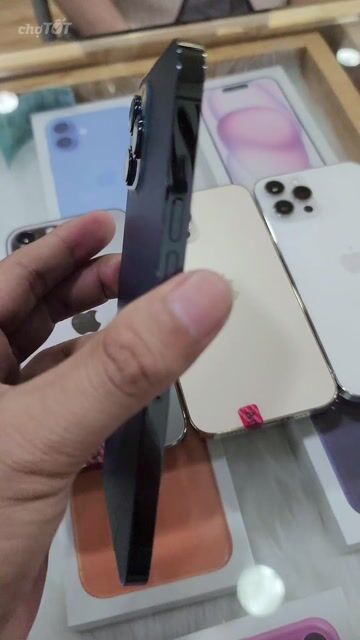 Apple iPhone 12 Pro Max 128GB Nguyên zin. Mua bán Điện thoại tại Thị xã Tân Uyên Bình Dương được đăng bởi Akc Góp Nợ Xấu Tân Uyên hình 1