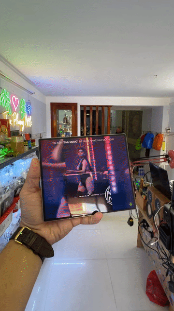 Samsung Galaxy Z Fold 6 256GB Bạc. Mua bán Điện thoại tại Huyện Tuy Phước Bình Định được đăng bởi Nguyễn Văn Nghĩa hình 1