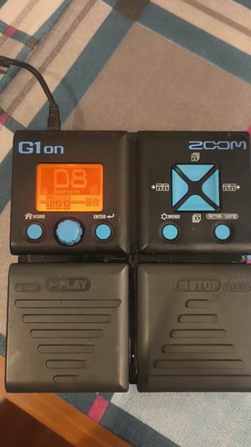 Bàn đạp hiệu ứng guitar Zoom G1on. Mua bán Nhạc cụ tại Quận Sơn Trà Đà Nẵng được đăng bởi Dũng Hà hình 1