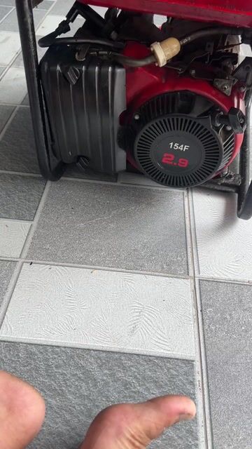 Máy phát điện gia đình Đỏ. Mua bán Đồ chuyên dụng, Giống nuôi trồng tại Huyện Tam Bình Vĩnh Long được đăng bởi Nguyễn Trường Giang hình 1