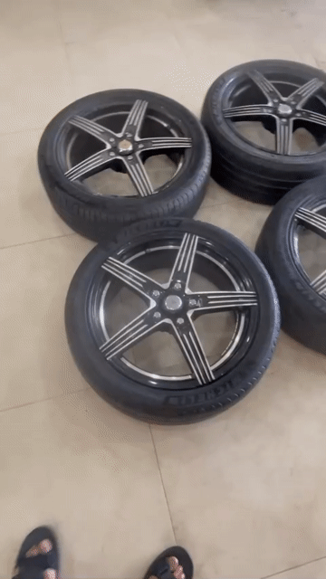 Mâm đúc lốp Michelin 18 inch. Mua bán Phụ tùng xe tại Huyện Củ Chi Tp Hồ Chí Minh được đăng bởi Vạn Thành Detailing hình 1