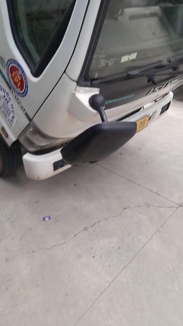 Isuzu NQR 207 Trắng. Mua bán Xe tải, xe ben tại Huyện Đức Hòa Long An được đăng bởi Mai quoc hung hình 1