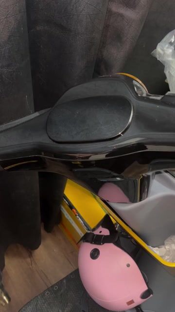 Xe điện màu Đen, vàng, xám. Mua bán Xe máy tại Quận Tân Phú Tp Hồ Chí Minh được đăng bởi Nguyễn Trang hình 1