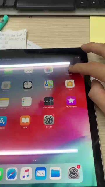 Đổi máy cần bán iPadAir 1 16GB 4G LL fix xem utube. Mua bán Máy tính bảng tại Quận Phú Nhuận Tp Hồ Chí Minh được đăng bởi Bi Apple hình 1