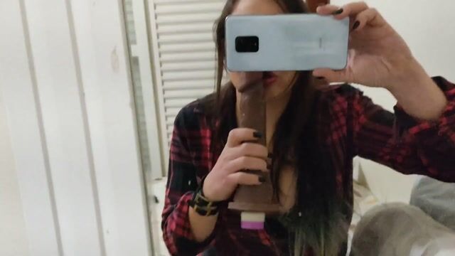 Model - Ayla Grace brasileira