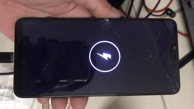 Xác Oppo A3s. Mua bán Điện thoại tại Quận 12 Tp Hồ Chí Minh được đăng bởi Bảy hình 1