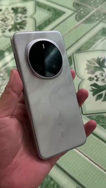 Honor Magic 7 Pro 256GB Xanh. Mua bán Điện thoại tại Thành phố Long Xuyên An Giang được đăng bởi Hiếu  hình 1
