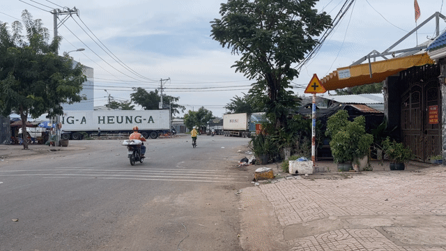 Mua bán Văn phòng, Mặt bằng kinh doanh Huyện Hóc Môn Tp Hồ Chí Minh diện tích 144 m² giá 10,9 tỷ