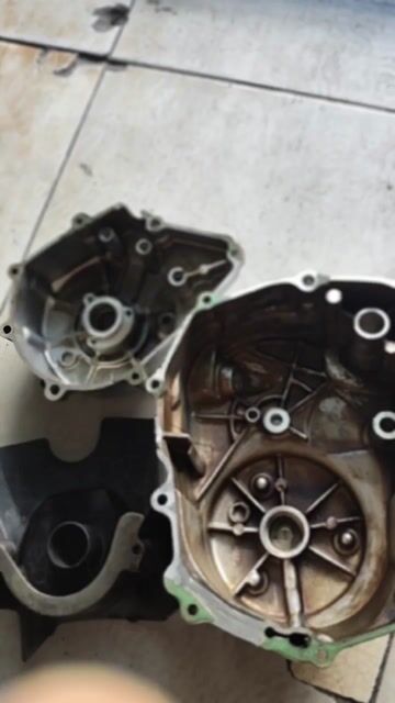 Lốc nồi Honda Future 125 Bạc. Mua bán Phụ tùng xe tại Quận Bình Tân Tp Hồ Chí Minh được đăng bởi Hung  hình 1