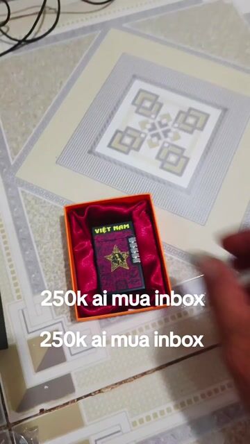 Bật lửa Dupont Việt Nam Ga đá Đen. Mua bán Đồ sưu tầm, đồ cổ tại Quận 7 Tp Hồ Chí Minh được đăng bởi Anh long hình 1