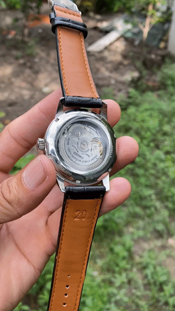Đồng hồ Seiko Automatic Dây da Đen Bạc. Mua bán Đồng hồ tại Thành phố Cà Mau Cà Mau được đăng bởi son phan hoang hình 1