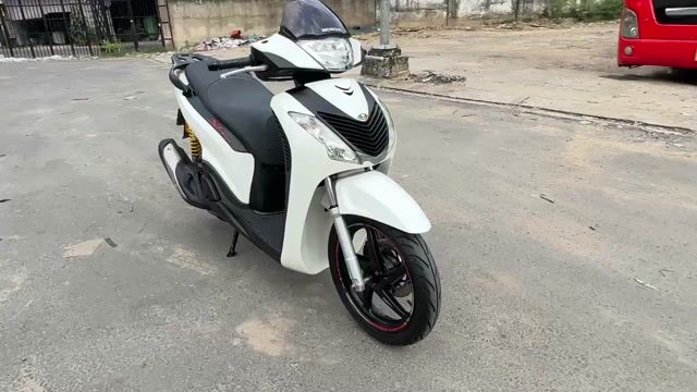 Honda SHi 150 ABS 2022 Trắng. Mua bán Xe máy tại Quận 12 Tp Hồ Chí Minh được đăng bởi Cửa hàng Xe máy 380 hình 1