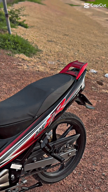 Yamaha Yaz 125zr Đỏ. Mua bán Xe máy tại Huyện Vĩnh Hưng Long An được đăng bởi Phan Tuấn hình 1
