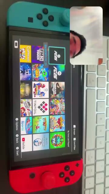 Máy chơi game Nintendo Switch OLED. Mua bán Thiết bị chơi game tại Quận Bình Thạnh Tp Hồ Chí Minh được đăng bởi Tàii Lê hình 1