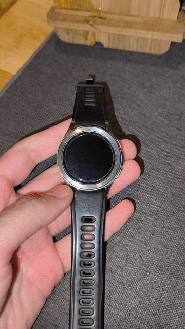 Samsung Watch 4 Classic 42mm Đen. Mua bán Thiết bị đeo thông minh tại Quận Long Biên Hà Nội được đăng bởi Hải An Nguyễn hình 1
