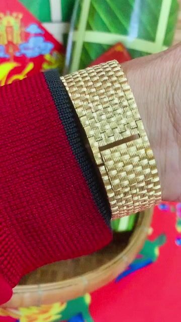 Đồng hồ đeo tay Marc by Marc Jacobs Nữ. Mua bán Đồng hồ tại Thành phố Cao Lãnh Đồng Tháp được đăng bởi Mua va Bán hình 1