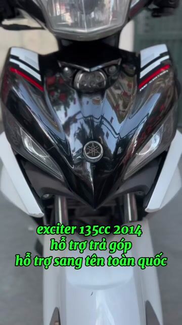 Exciter 135 đời chót 2014. hỗ trợ góp và sang tên. Mua bán Xe máy tại Quận Cầu Giấy Hà Nội được đăng bởi Xe Máy Đoàn Văn Cam Kết Đúng Ảnh Đúng Biển Đúng Giá Trị hình 1
