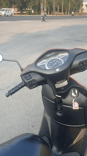 Honda SCR 110 2010 màu Đỏ. Mua bán Xe máy tại Huyện Cần Giuộc Long An được đăng bởi Quân hình 1