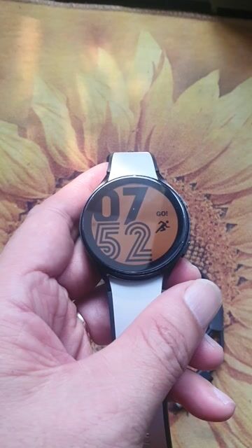 Samsung Watch 4 LTE 44mm Trắng nét. Mua bán Thiết bị đeo thông minh tại Quận Cầu Giấy Hà Nội được đăng bởi vbang68 hình 1