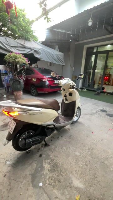 Honda Lead 125 SMARTKEY  model 2018. Mua bán Xe máy tại Quận 7 Tp Hồ Chí Minh được đăng bởi A Thuận hình 1