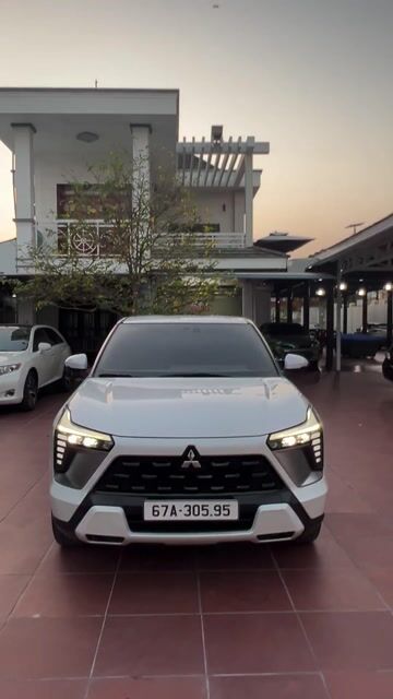 Mitsubishi Xforce Trắng 5 chỗ. Mua bán Ô tô tại Quận Ninh Kiều Cần Thơ được đăng bởi Triển Oto Xuân Khánh hình 1