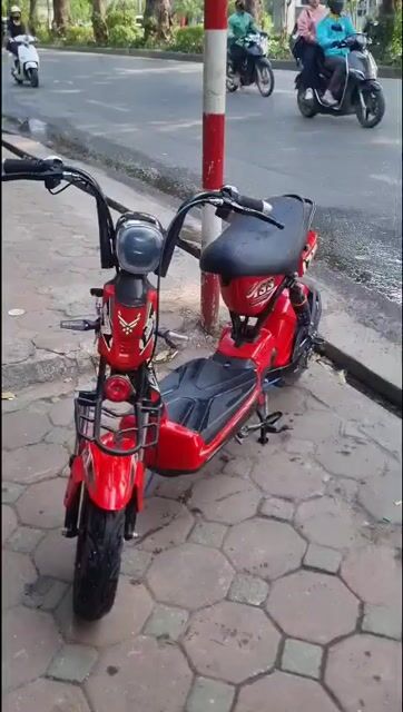 Xe đạp điện Giant M133 Plus Đỏ lướt 90%. Mua bán Xe đạp tại Quận Đống Đa Hà Nội được đăng bởi Thiên Hương hình 1