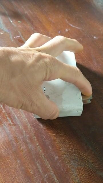 Sạc dự phòng Baseus BS-65 Trắng. Mua bán Phụ kiện (Màn hình, Chuột...) tại Huyện Cư Jút Đắk Nông được đăng bởi Son hình 1