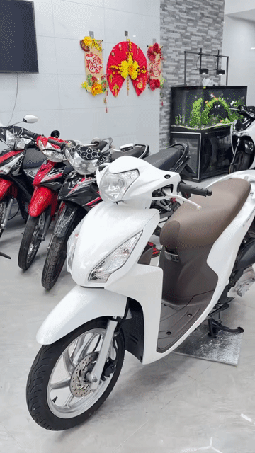 Honda Vision 2015 Trắng. Mua bán Xe máy tại Quận Thanh Khê Đà Nẵng được đăng bởi Thành Đại   hình 1