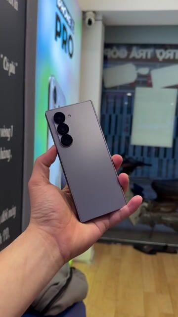 Samsung Fold6 256GB Bạc. Mua bán Điện thoại tại Quận 3 Tp Hồ Chí Minh được đăng bởi 2 Hand STORE  hình 1