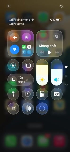 iPhone 13 Pro Max 256GB Bạc. Mua bán Điện thoại tại Huyện Long Thành Đồng Nai được đăng bởi Tuan Nguyen hình 1
