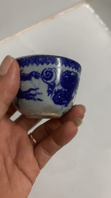 Chén trà Gốm sứ Xanh trắng Cổ xưa. Mua bán Đồ sưu tầm, đồ cổ tại Thành phố Long Xuyên An Giang được đăng bởi Mỹ Thới hình 1