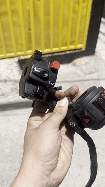 Cùm Domino Rebel 300 Đen Như mới. Mua bán Phụ tùng xe tại Quận 5 Tp Hồ Chí Minh được đăng bởi Dương hình 1