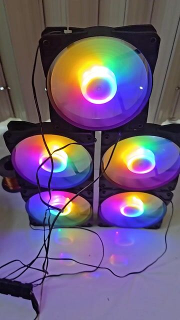 Quạt tản nhiệt Đèn LED RGB. Mua bán Phụ kiện (Màn hình, Chuột...) tại Huyện Càng Long Trà Vinh được đăng bởi Phạm Minh Triệu hình 1
