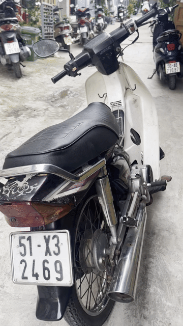 Honda Super Dream Nâu trắng Đã sử dụng xe nhực rin. Mua bán Xe máy tại Quận Bình Tân Tp Hồ Chí Minh được đăng bởi Minh khánh hình 1