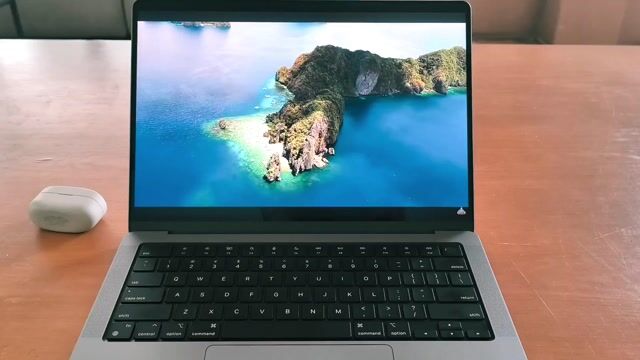 MacBook Pro M1 Pro 14 inch 32GB/512GB Pin 100%. Mua bán Laptop tại Quận 1 Tp Hồ Chí Minh được đăng bởi Hiếu Trần hình 1