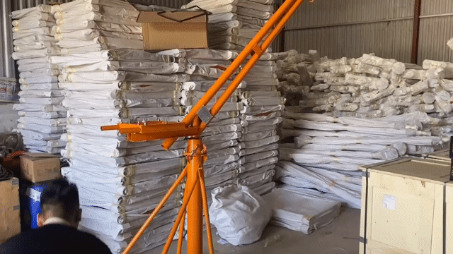 Khung cẩu xây dựng 300kg Cam mới 100%. Mua bán Đồ chuyên dụng, Giống nuôi trồng tại Quận Hà Đông Hà Nội được đăng bởi Phương Loan hình 1