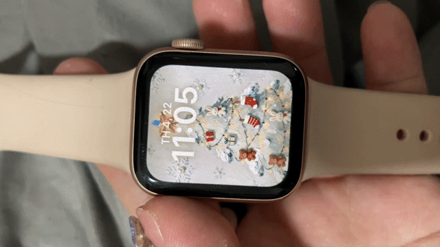 Apple Watch Series 5 40mm ROSE GOLD. Mua bán Thiết bị đeo thông minh tại Thành phố Thủ Dầu Một Bình Dương được đăng bởi Mai Phương hình 1