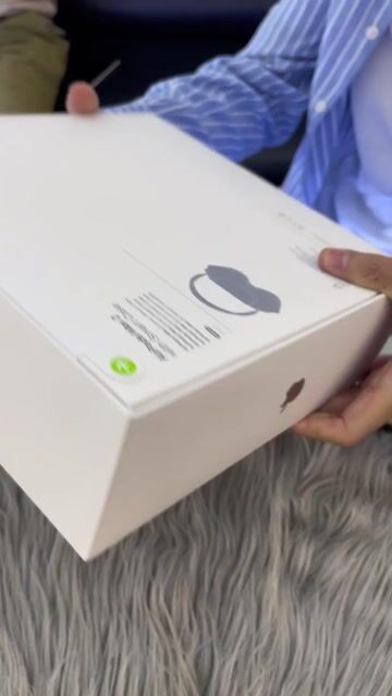 Apple AirPods Max 2 (2026) NewSeal Bao Chuẩn 100%. Mua bán Tivi, Âm thanh tại Quận 5 Tp Hồ Chí Minh được đăng bởi BVTMOBILE HỆ THỐNG BÁN LẺ UY TÍN hình 1