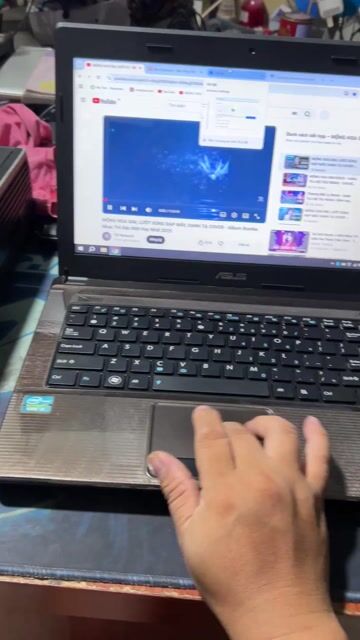 Asus i3 ram4g ssd 128g full chức năng pin ok. Mua bán Laptop tại Thành phố Thuận An Bình Dương được đăng bởi Nguyễn Quỳnh Chi hình 1