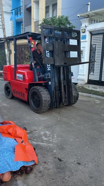 Xe nâng 3,5 tấn. Mua bán Phương tiện khác tại Quận Bình Tân Tp Hồ Chí Minh được đăng bởi Phát Minh hình 1