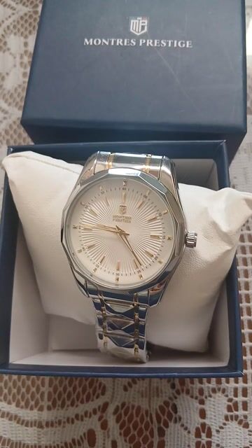 Đồng hồ Montres Prestige Unisex Kim loại Bạc Mỹ. Mua bán Đồng hồ tại Thành phố Trà Vinh Trà Vinh được đăng bởi Mai Trí Phúc  hình 1